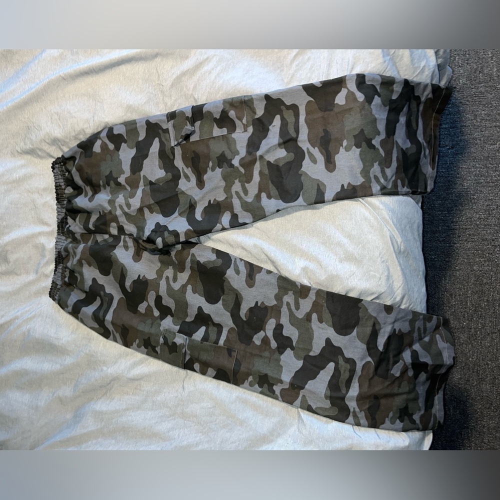 Relaxed Carpenter Camo Cargos